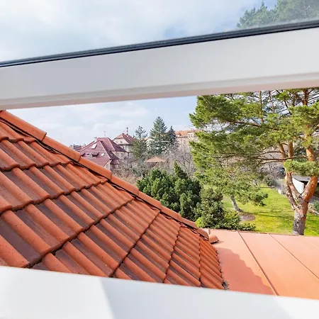 Luxury&Spacious 140M2 Two Floor Rooftop Apartment Prague Exterior photo